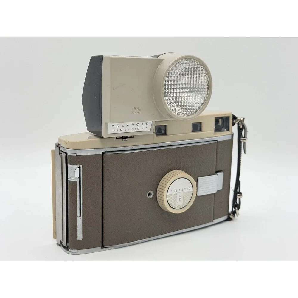 Vintage Polaroid Folding Land‎ Camera The 800 Untested w/ Case & Accessories